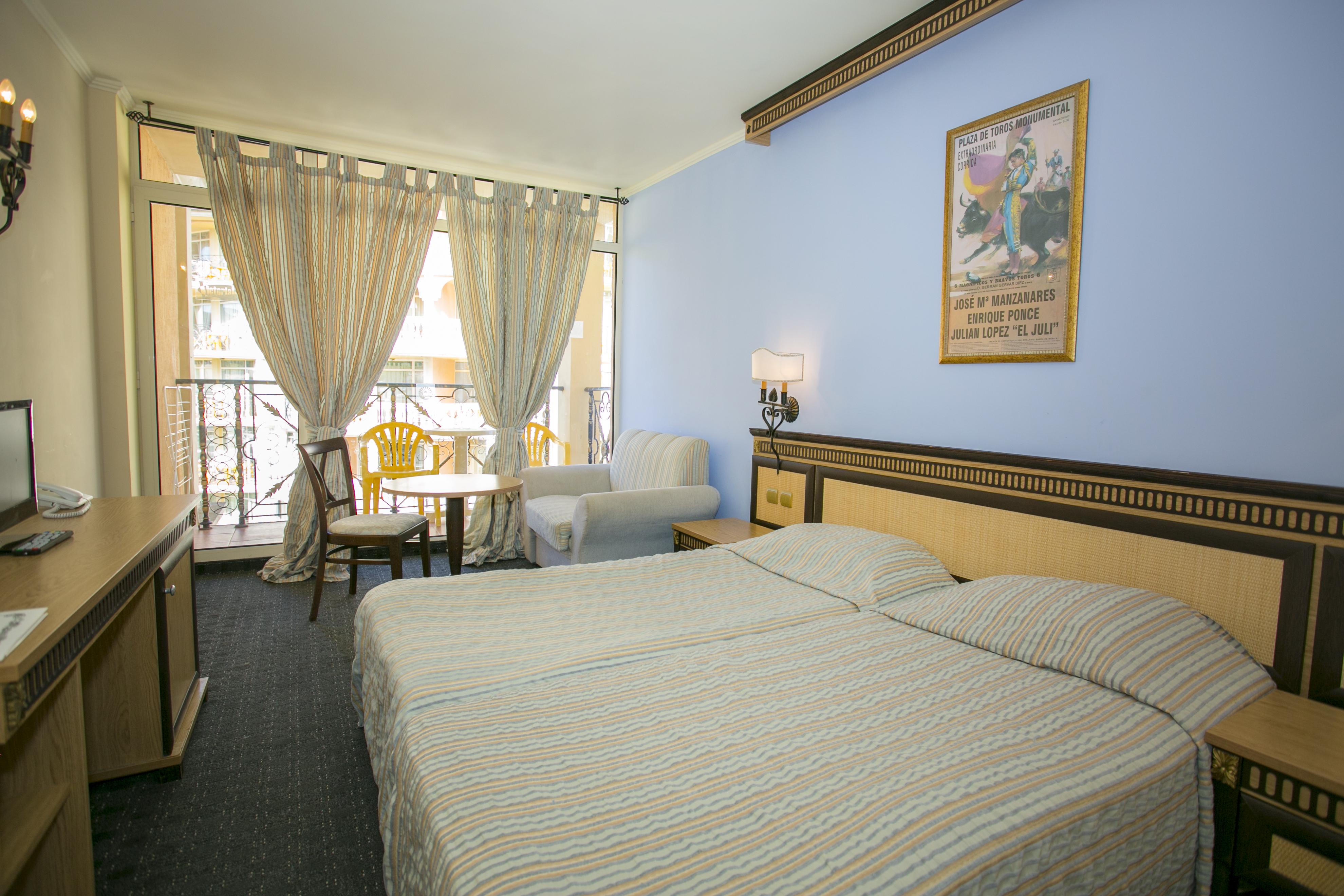 Atrium Beach Hotel Elenite Ngoại thất bức ảnh