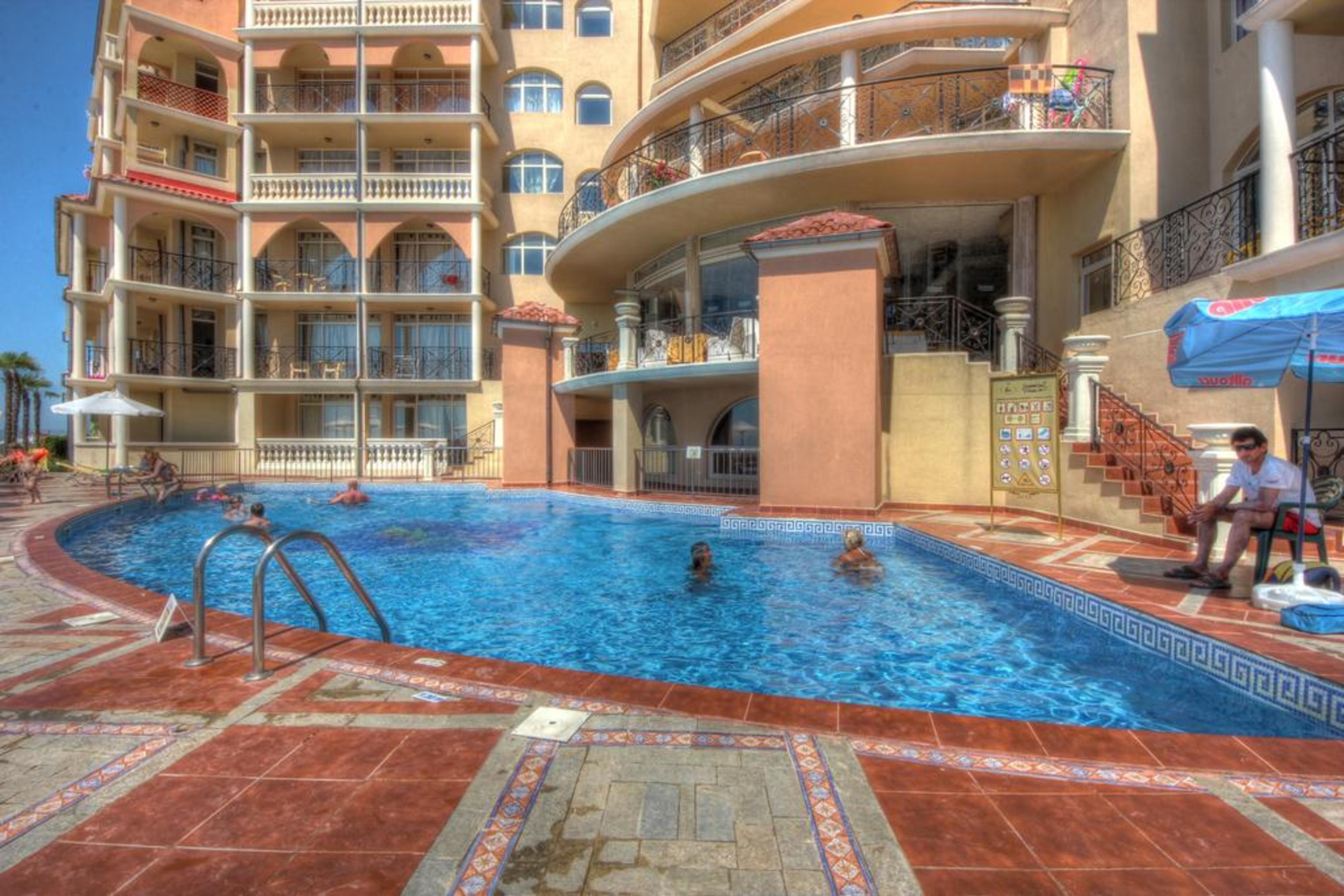 Atrium Beach Hotel Elenite Ngoại thất bức ảnh