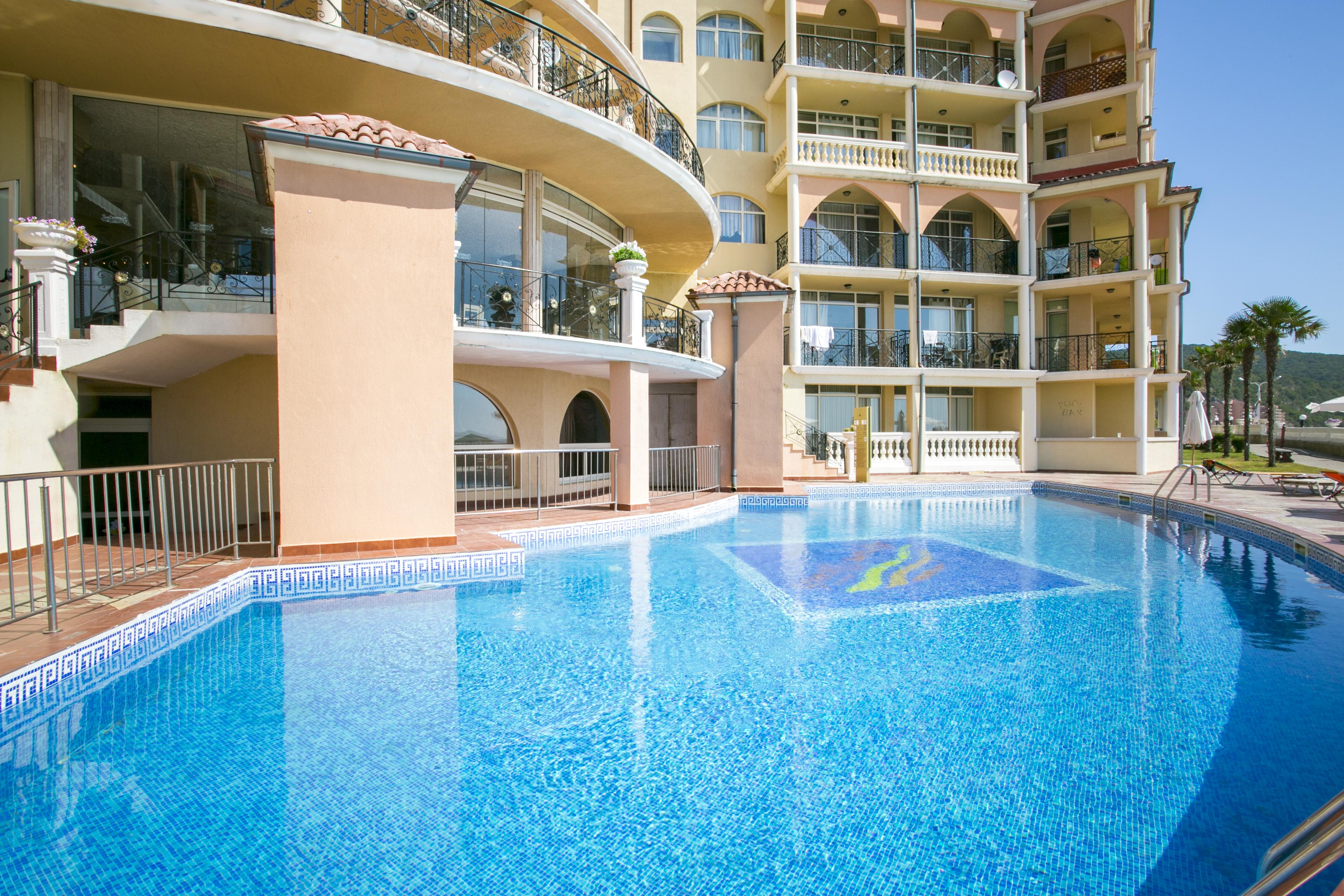Atrium Beach Hotel Elenite Ngoại thất bức ảnh